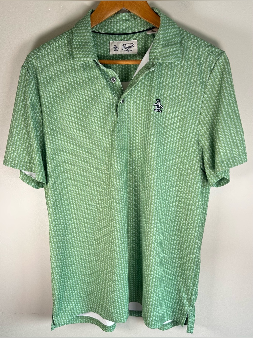 Original Penguin Menโs Polo Shirt Size M All-Over Pete Printed Jade Green NWOT